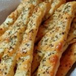 Crispy Oregano Cheese Grissini Delights