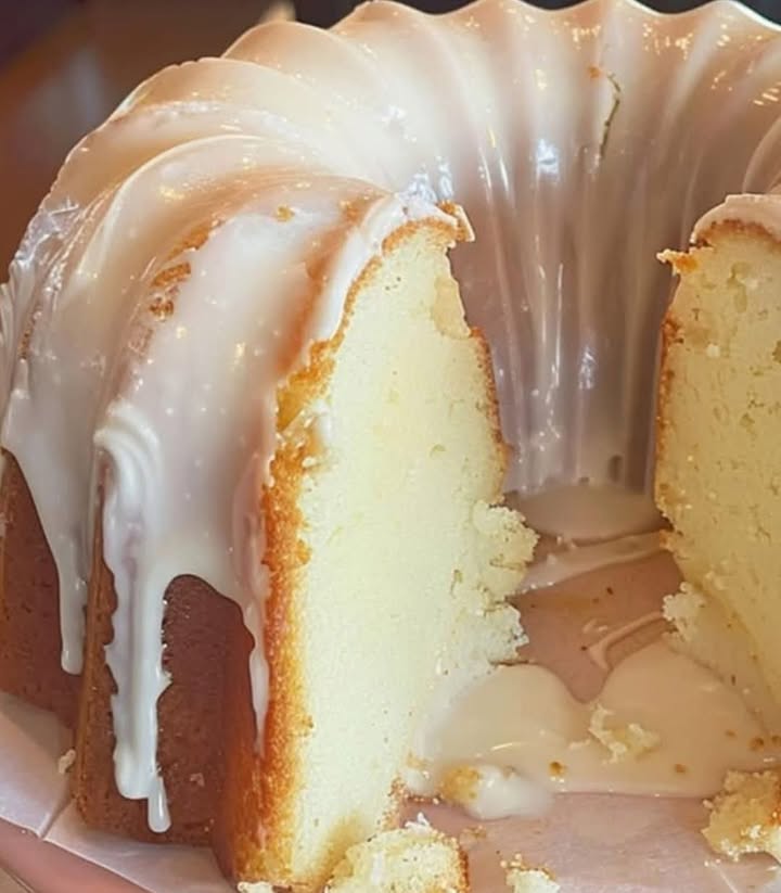 Lemon Bliss Easy Creamy Cake