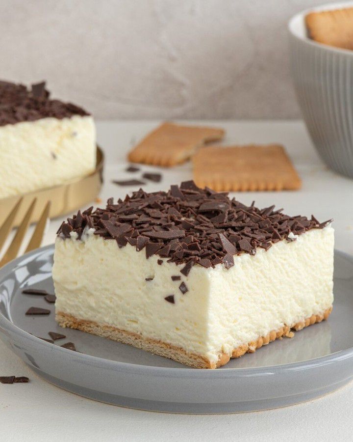 Deliciously Simple Foam Cake Delight