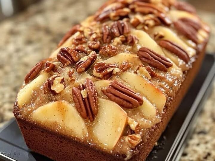 Irresistible Apple Cinnamon Bread Delight – The Ultimate Comfort Treat
